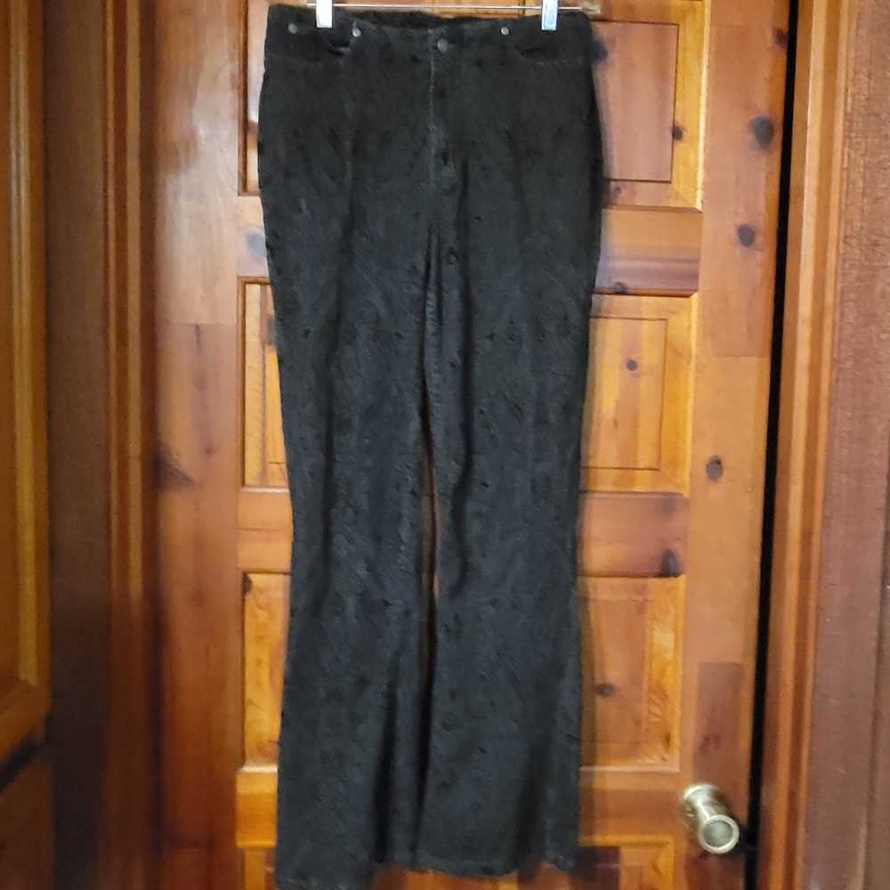 Faded Glory Sz10 black paisly designed jeans